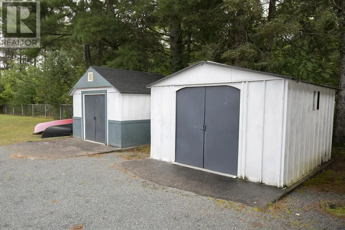 48 Fournier RD