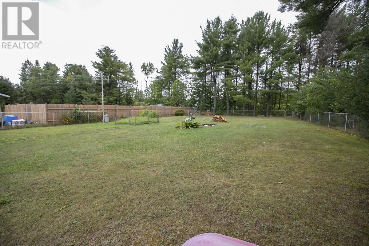 48 Fournier RD