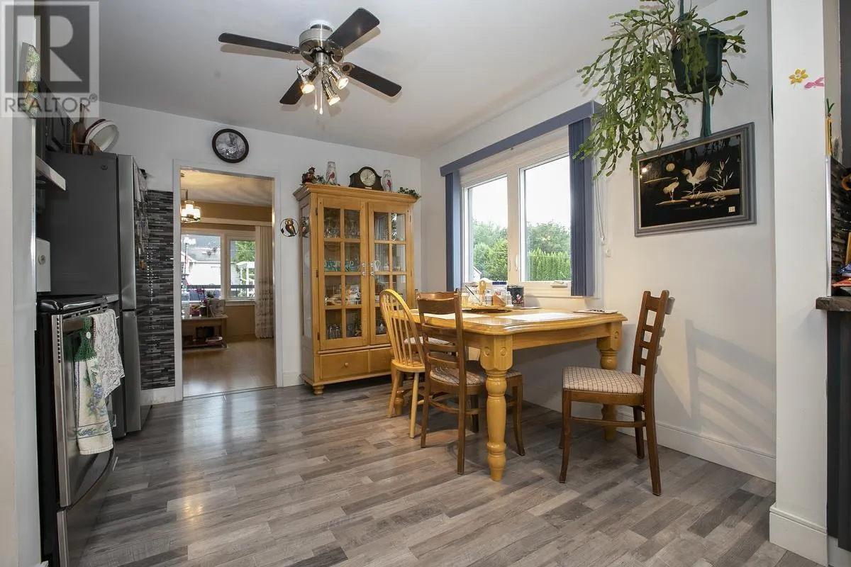 48 Fournier RD