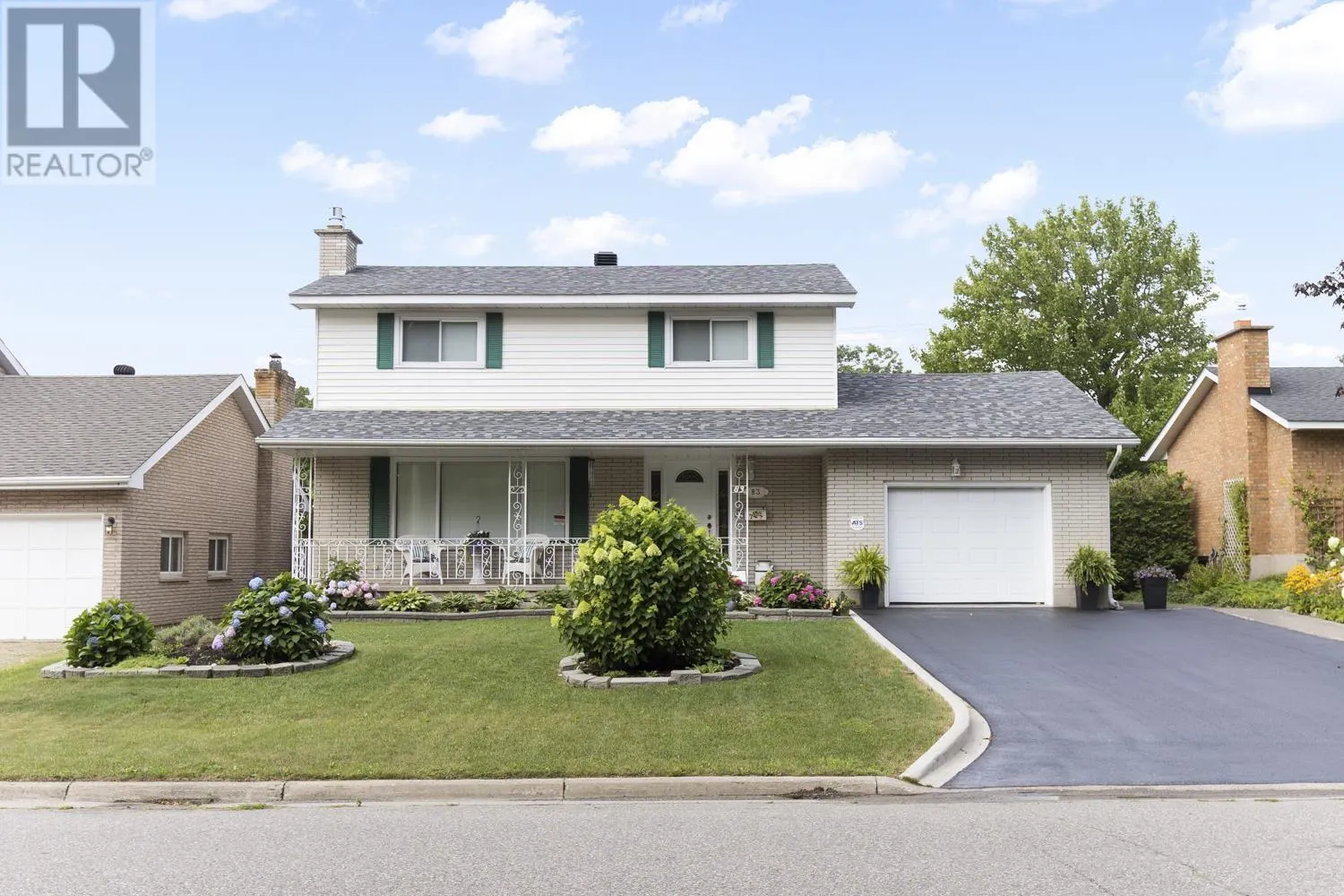 83 Plaintree DR