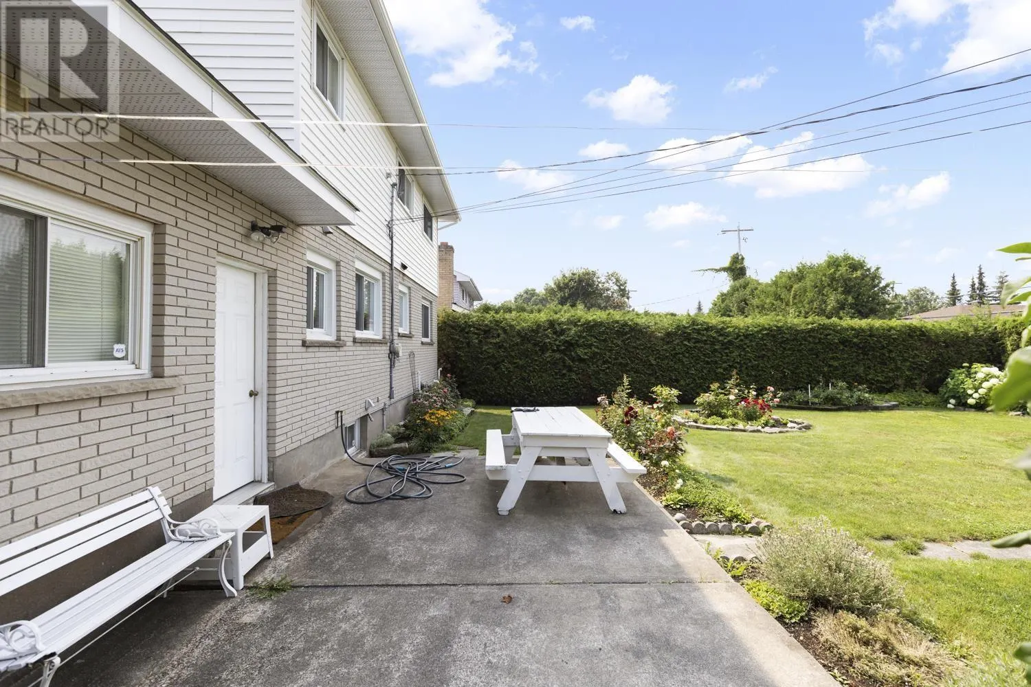 83 Plaintree DR