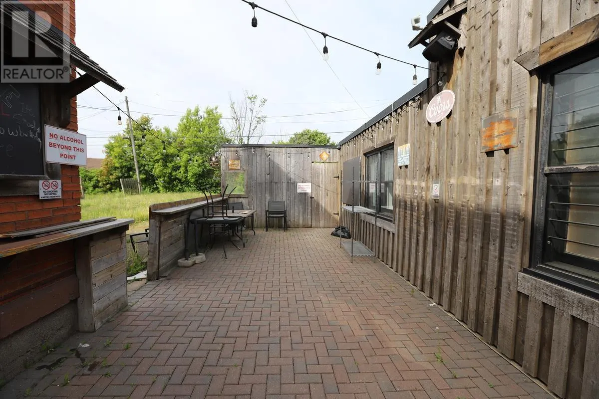 319 Korah RD