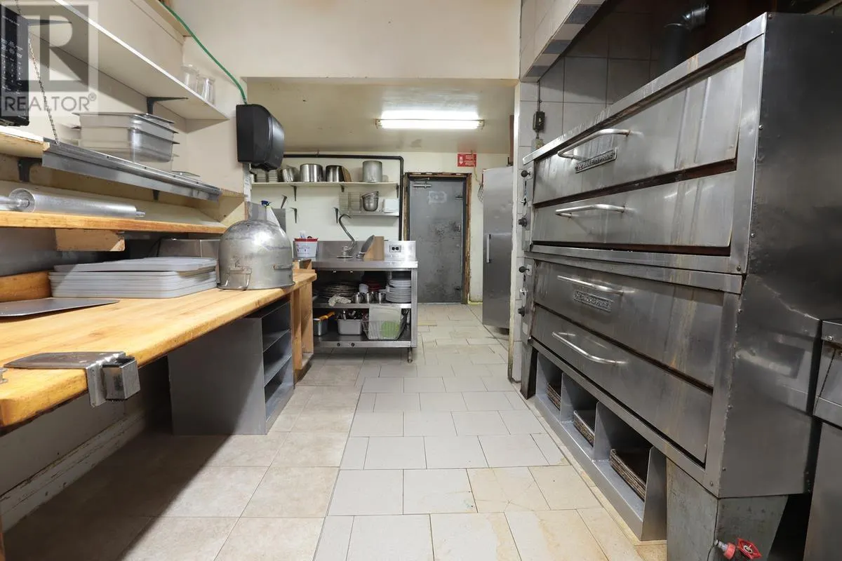 319 Korah RD