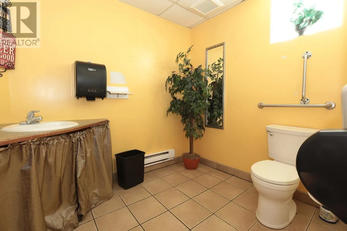 319 Korah RD