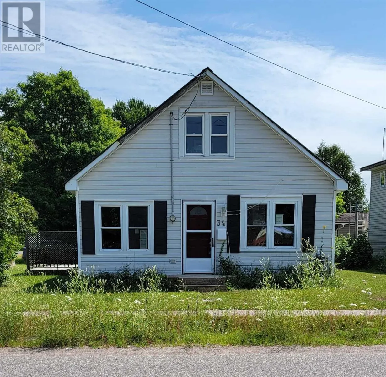 34 Adeline AVE