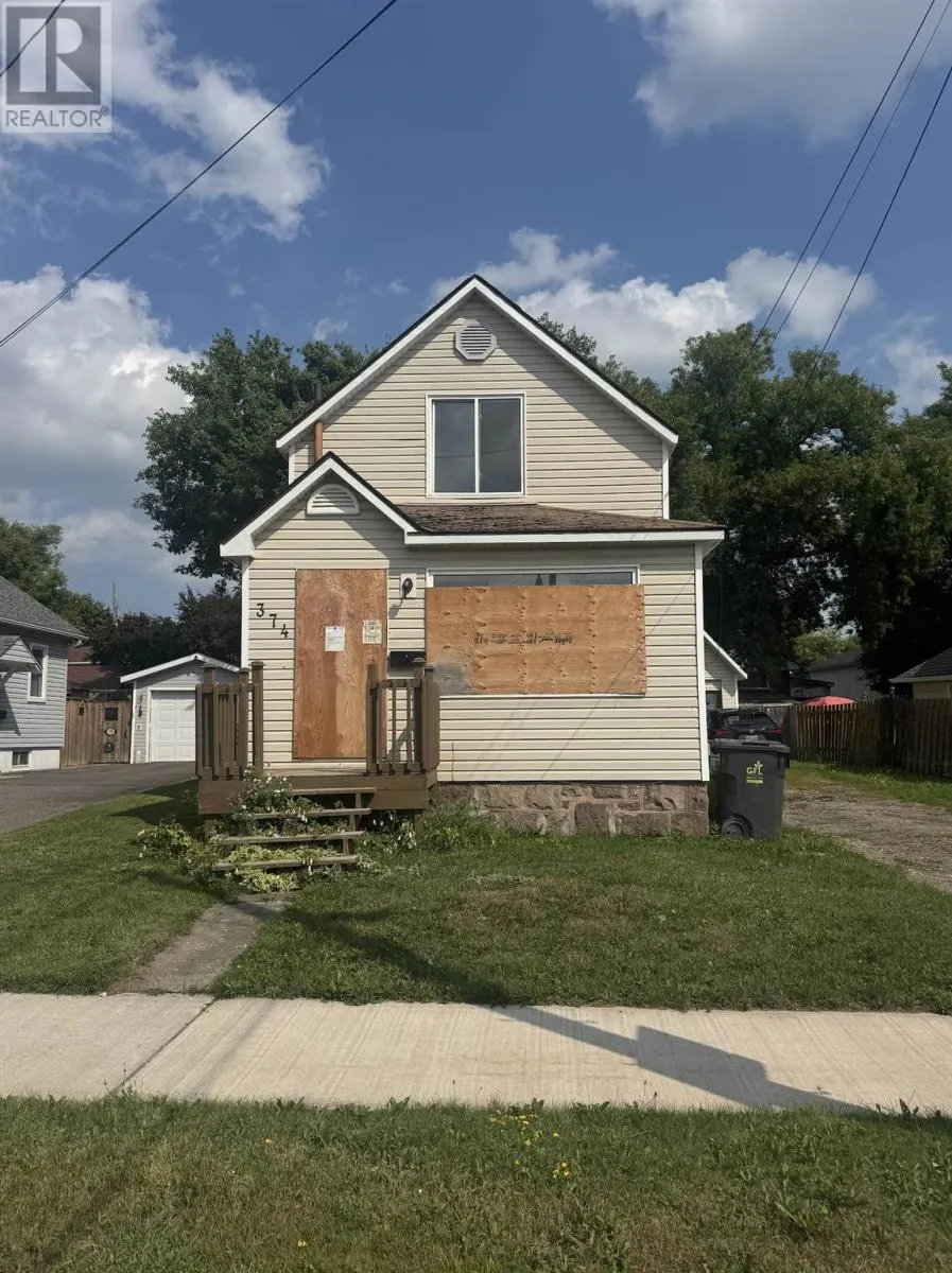 374 North ST