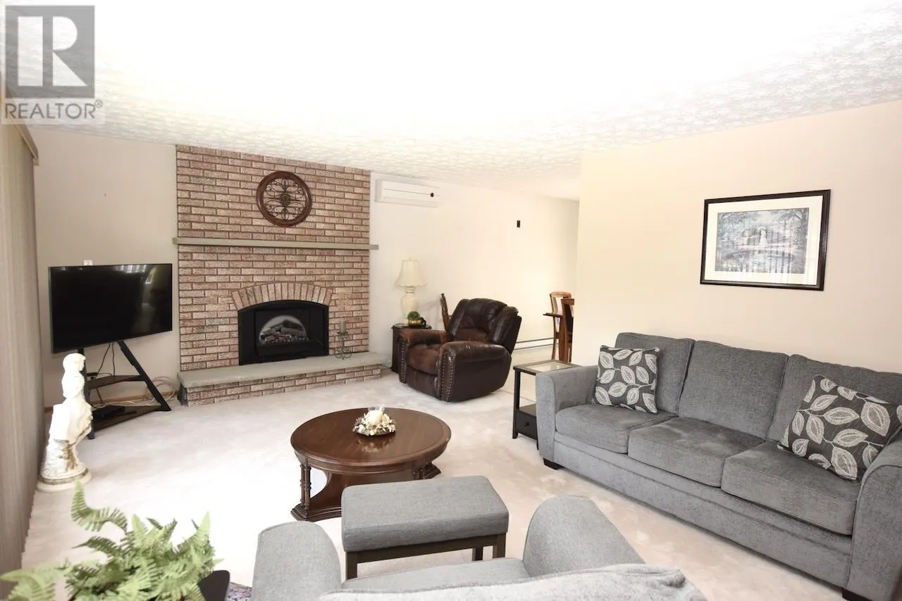 119 Rousseau CRES