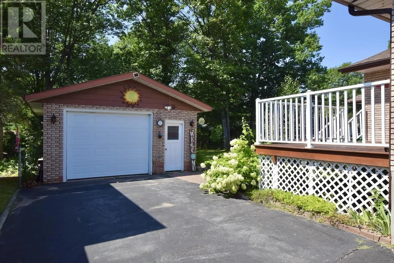 119 Rousseau CRES