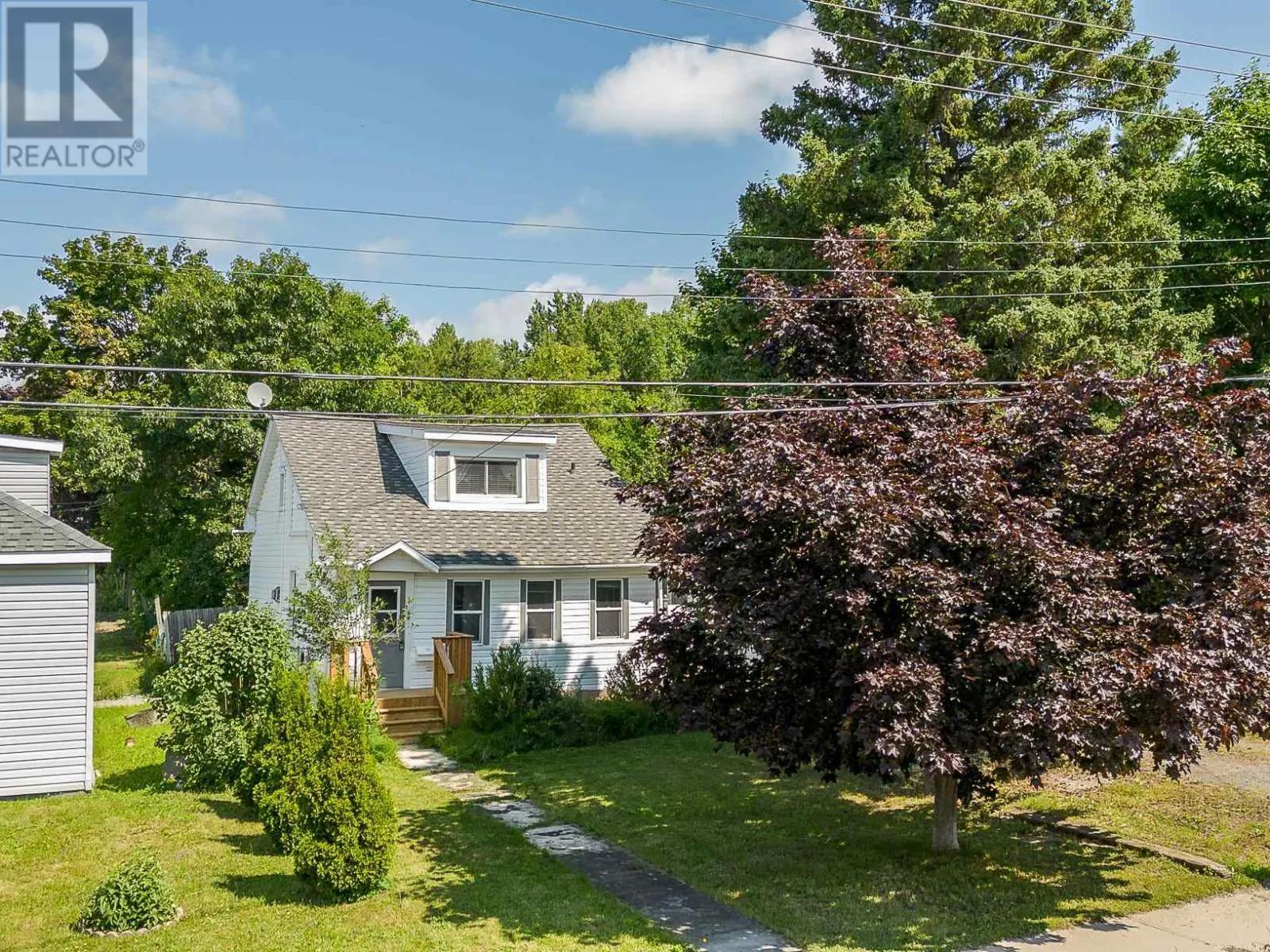 65 St Mary's AVE