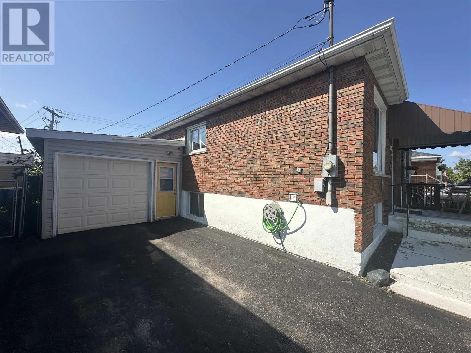 639 Placid AVE