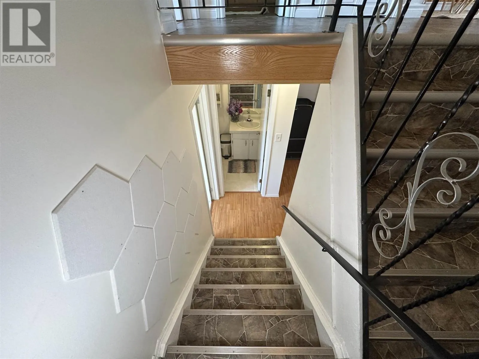 639 Placid AVE