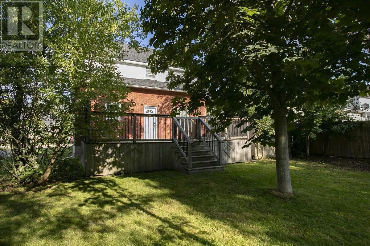 190 McGregor AVE