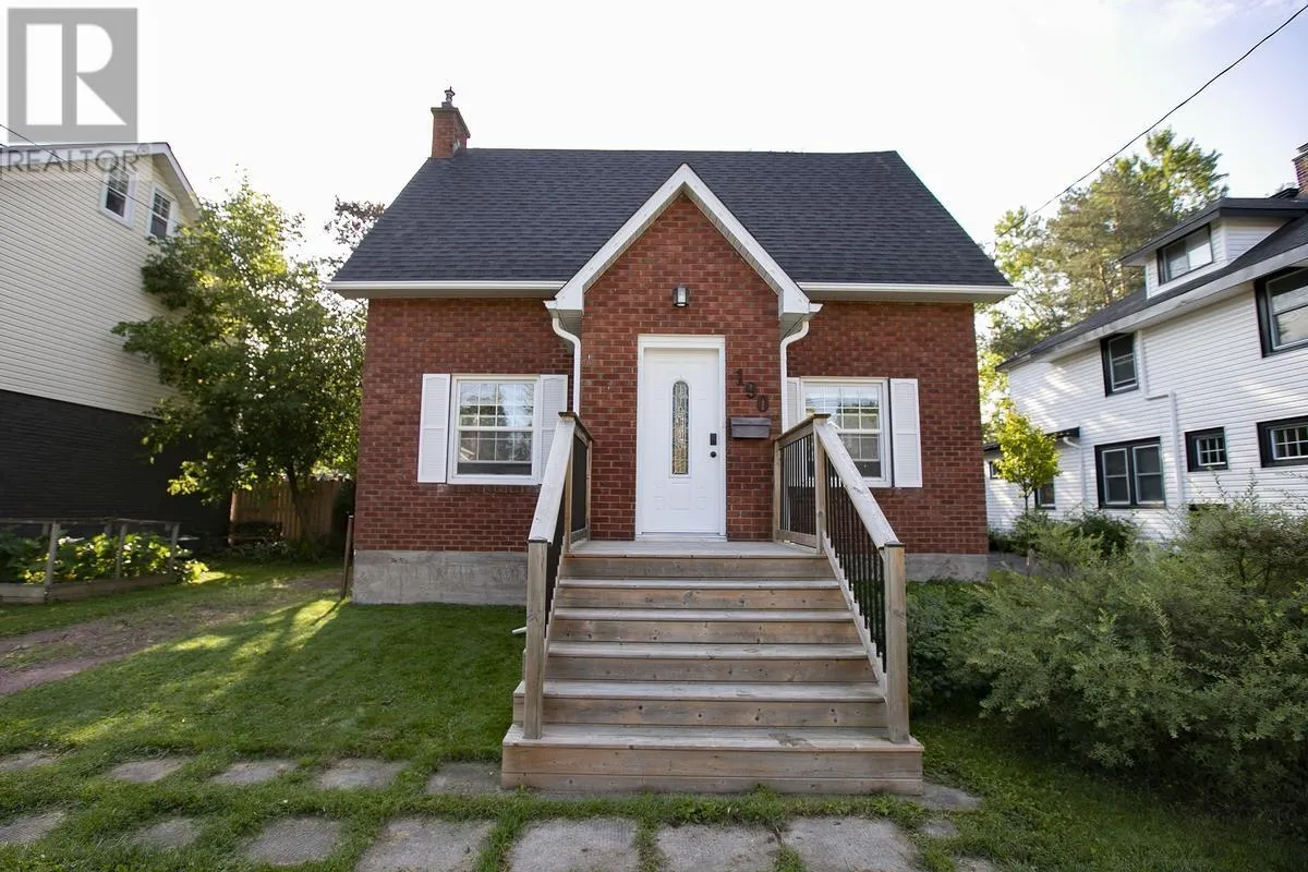 190 McGregor AVE