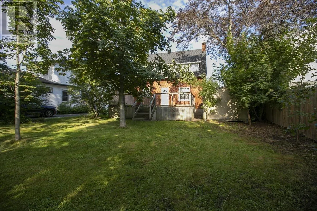 190 McGregor AVE
