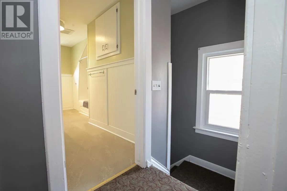 394 Charles ST