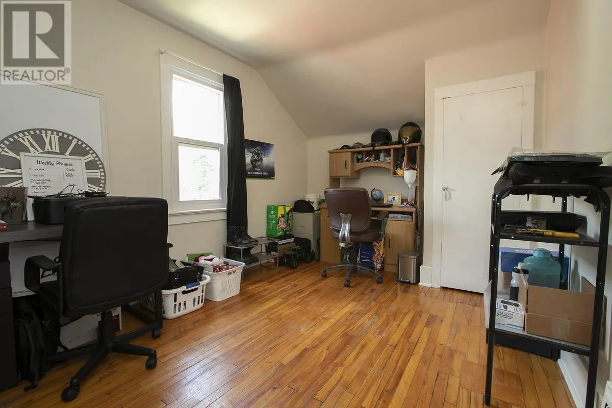 394 Charles ST