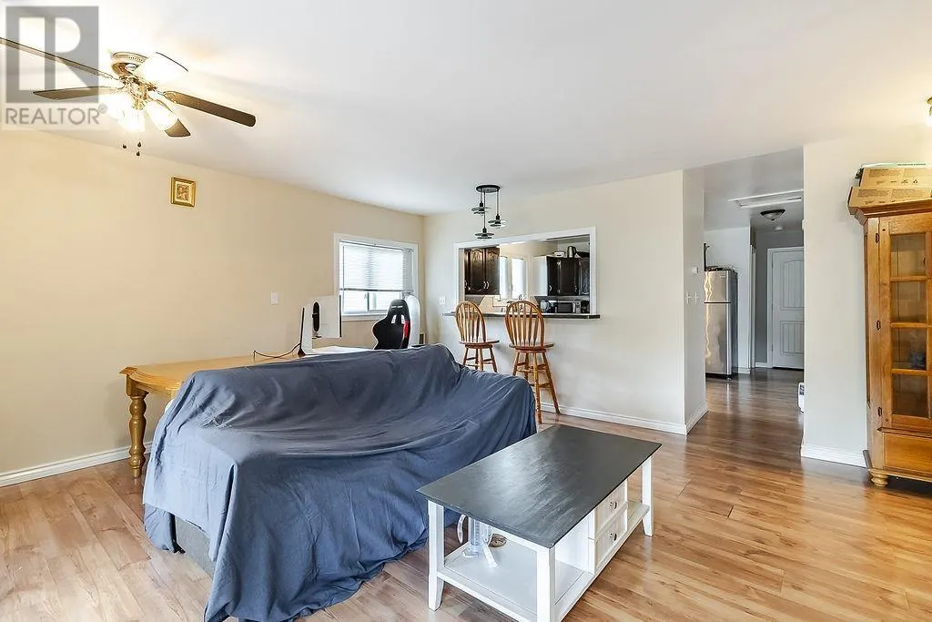 50 Fairview AVE