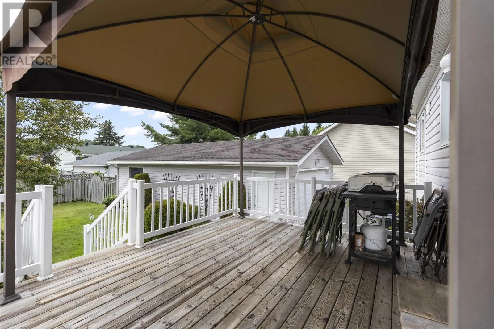 71 East Champagne DR