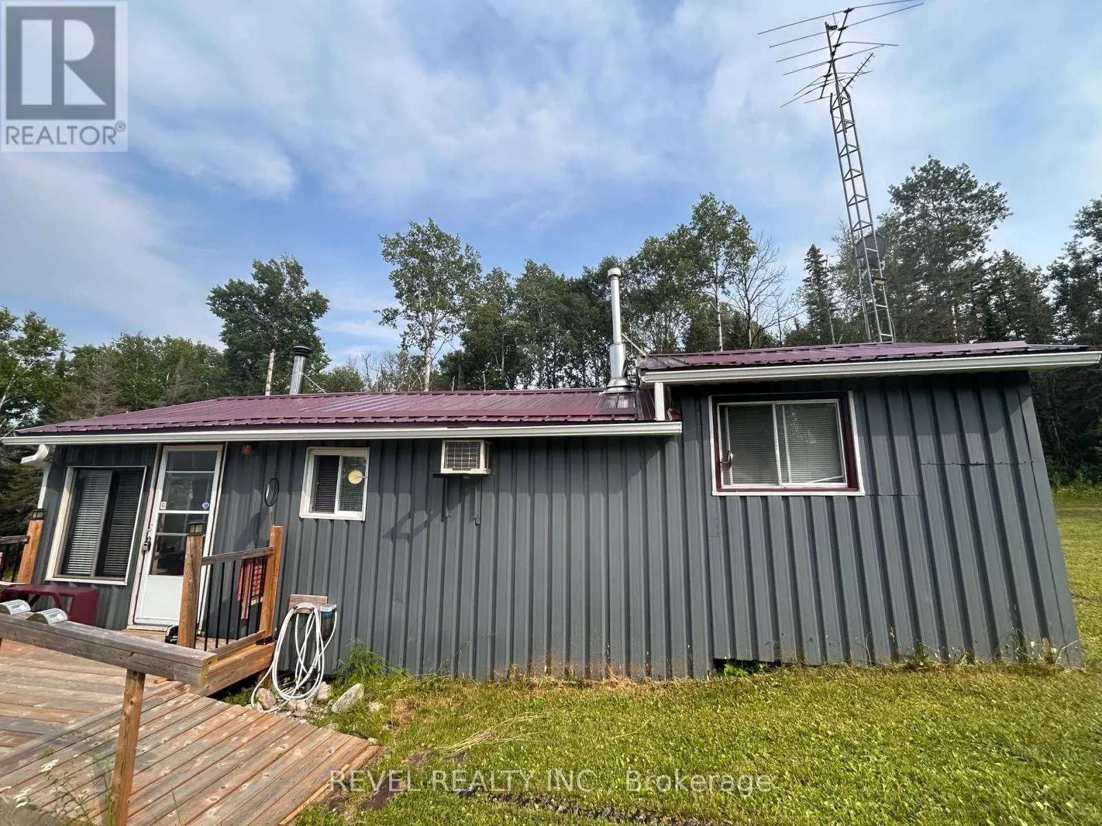 625 BENTLEY LAKE ROAD