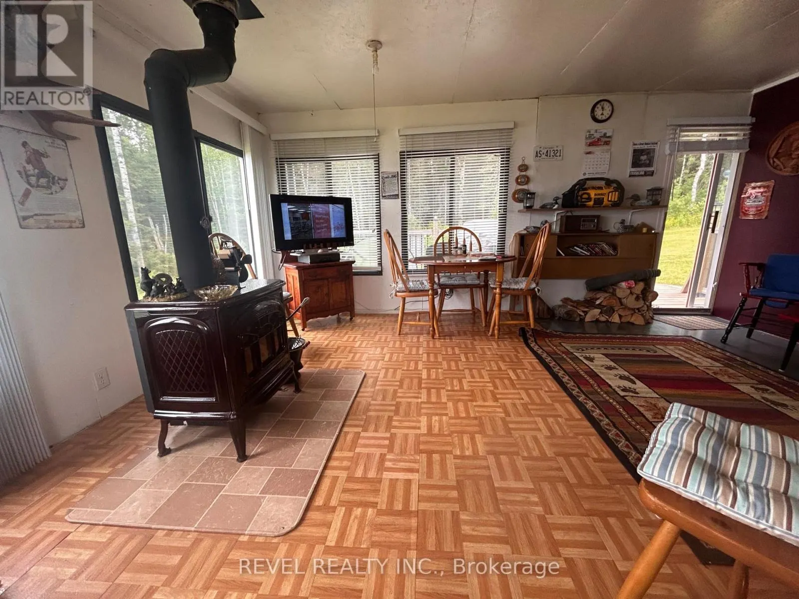 625 BENTLEY LAKE ROAD