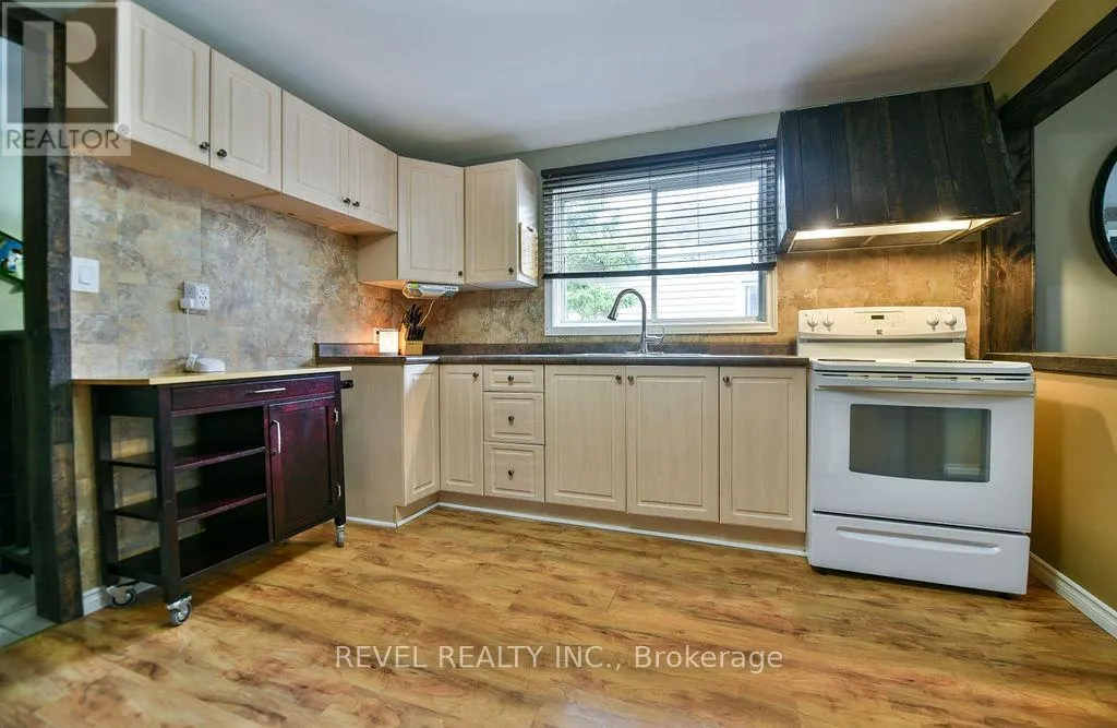 146 CRESCENT AVENUE