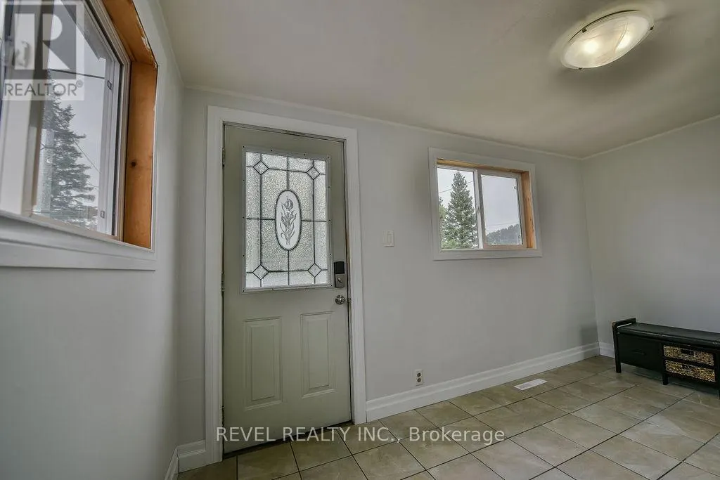 146 CRESCENT AVENUE