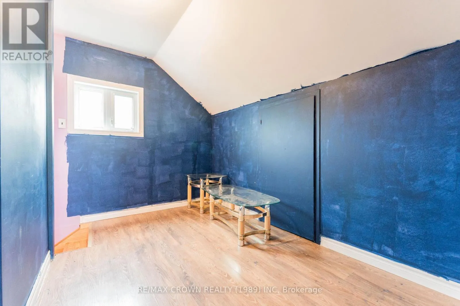 50 BRUNELLE ROAD S