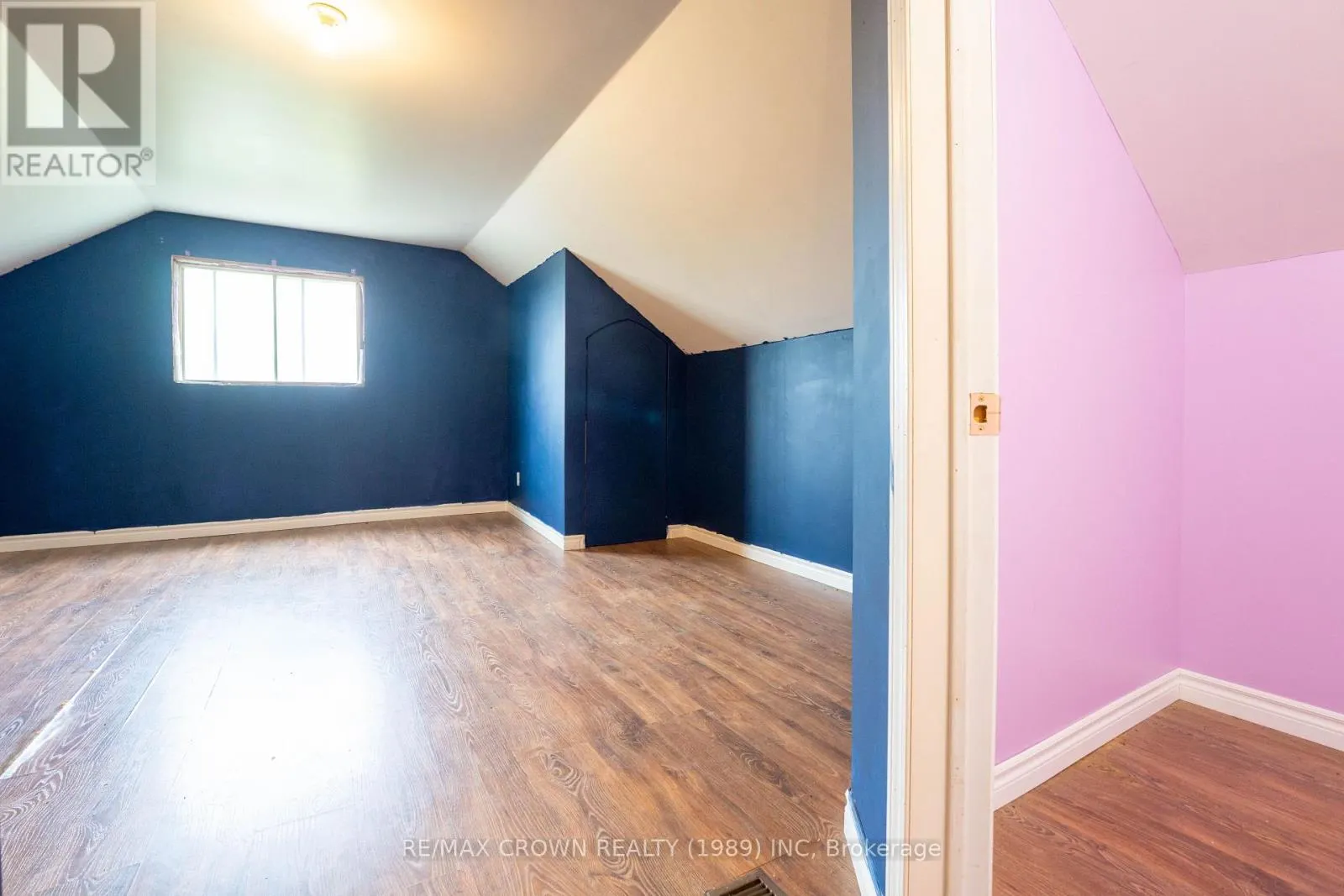 50 BRUNELLE ROAD S