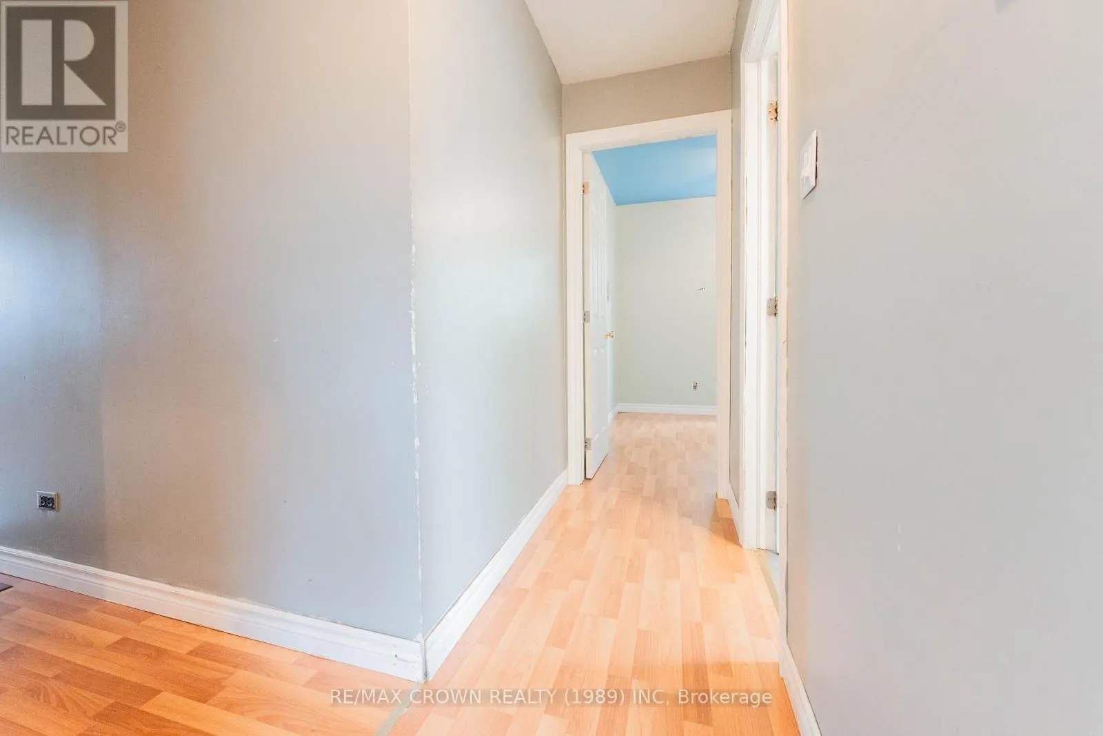 50 BRUNELLE ROAD S