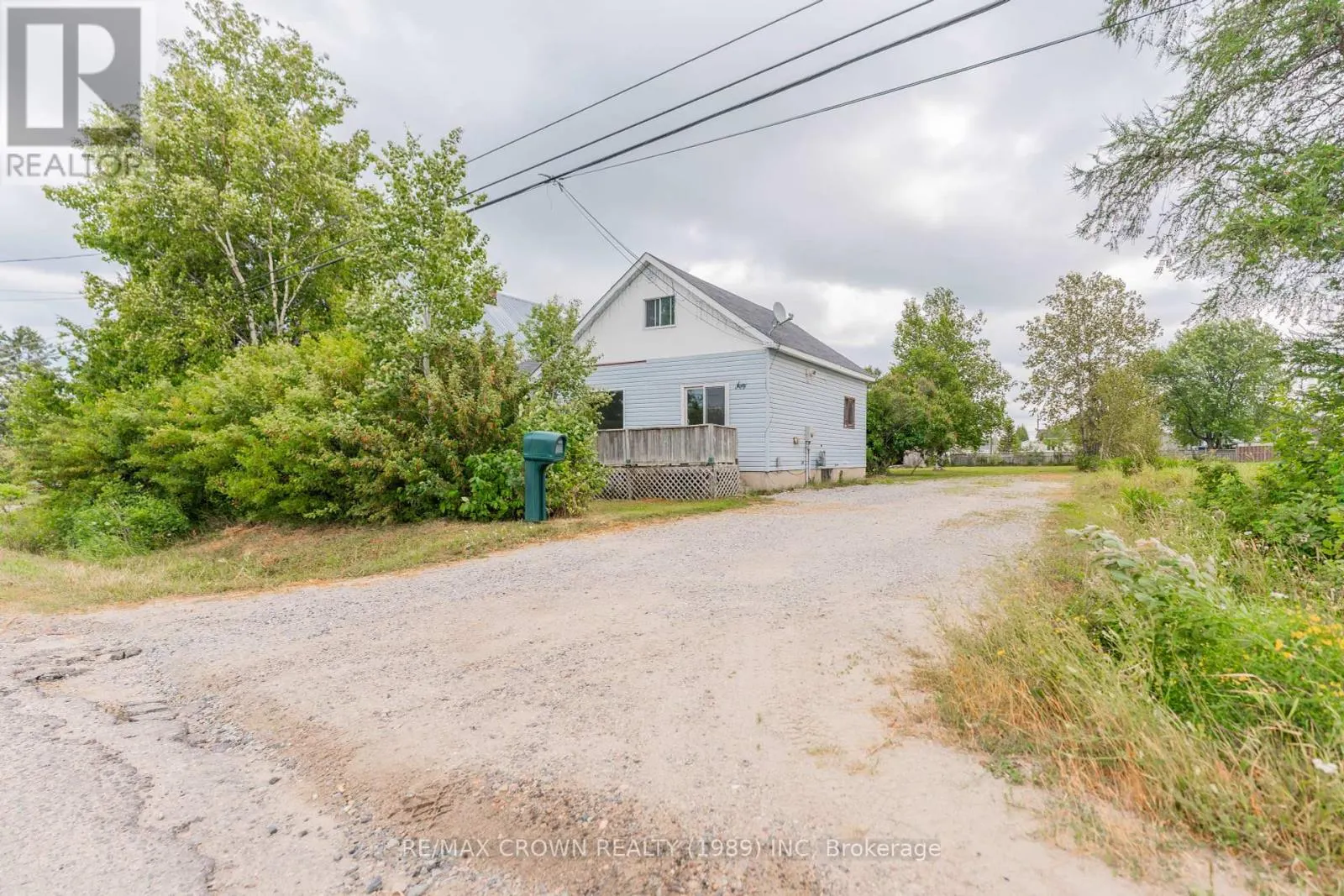 50 BRUNELLE ROAD S