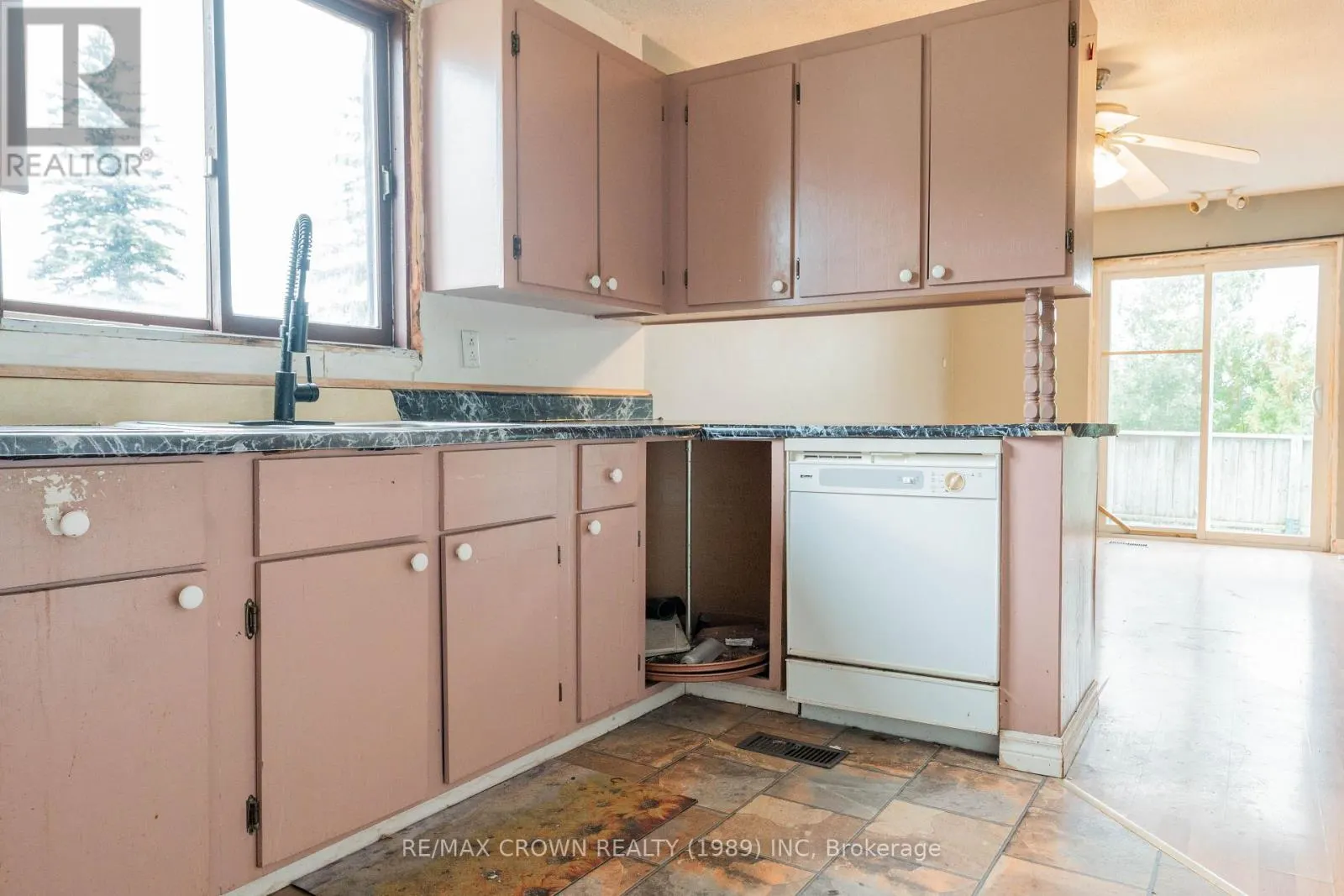 50 BRUNELLE ROAD S