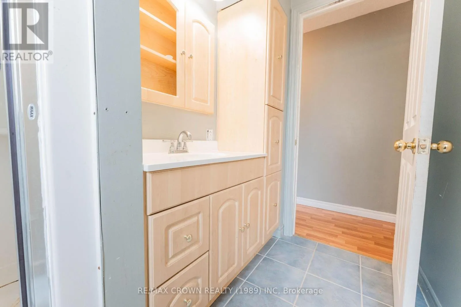 50 BRUNELLE ROAD S