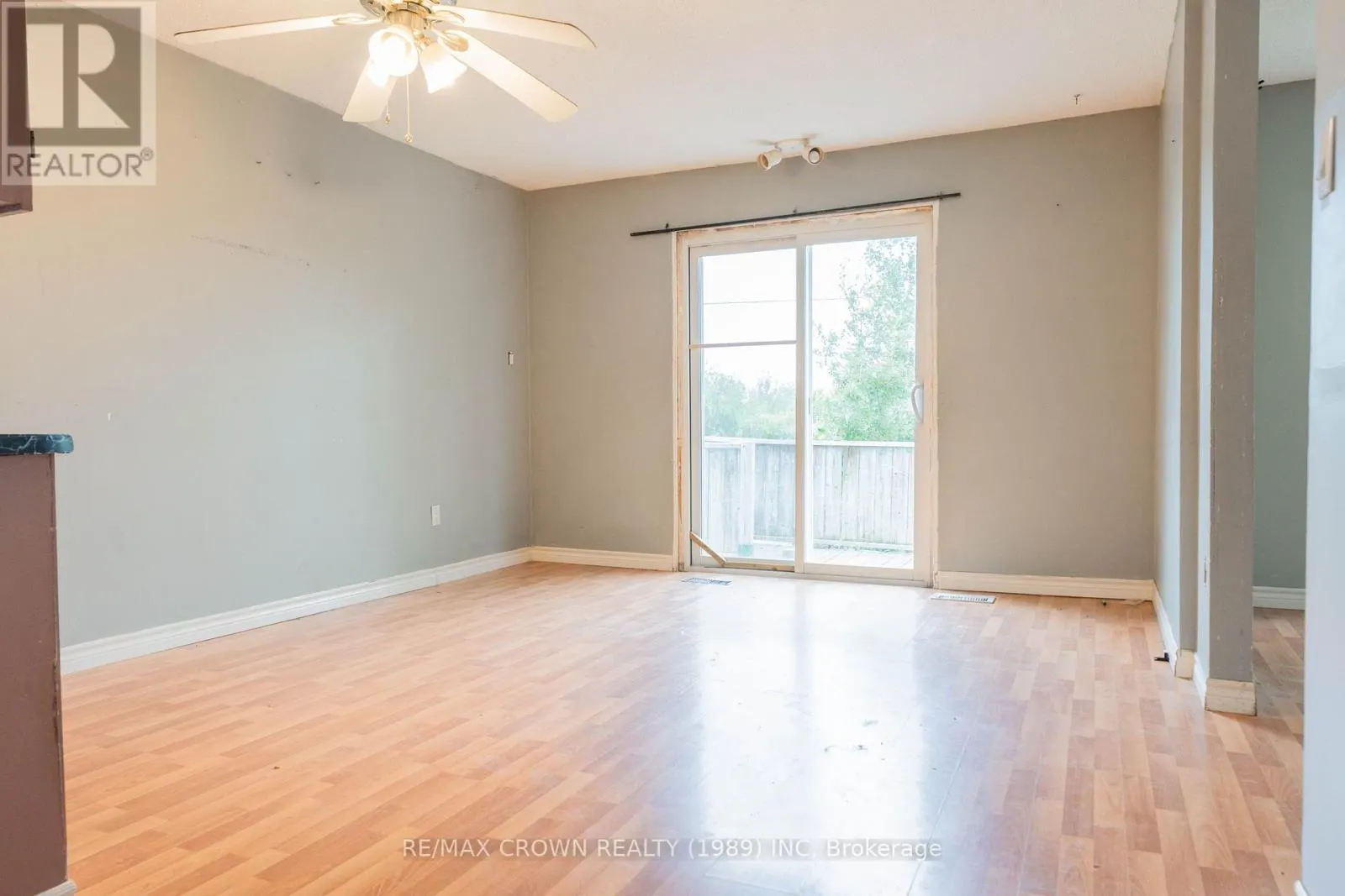 50 BRUNELLE ROAD S