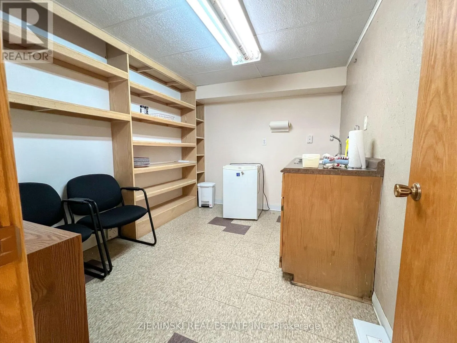 136-138 THIRD STREET W