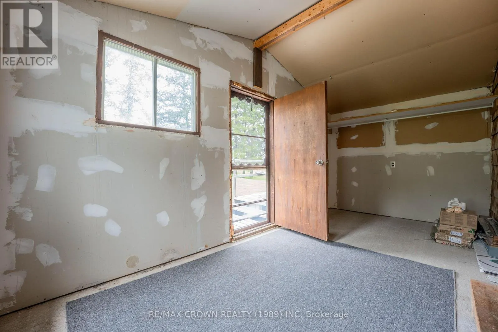 195 OUELLETTE BAY ROAD