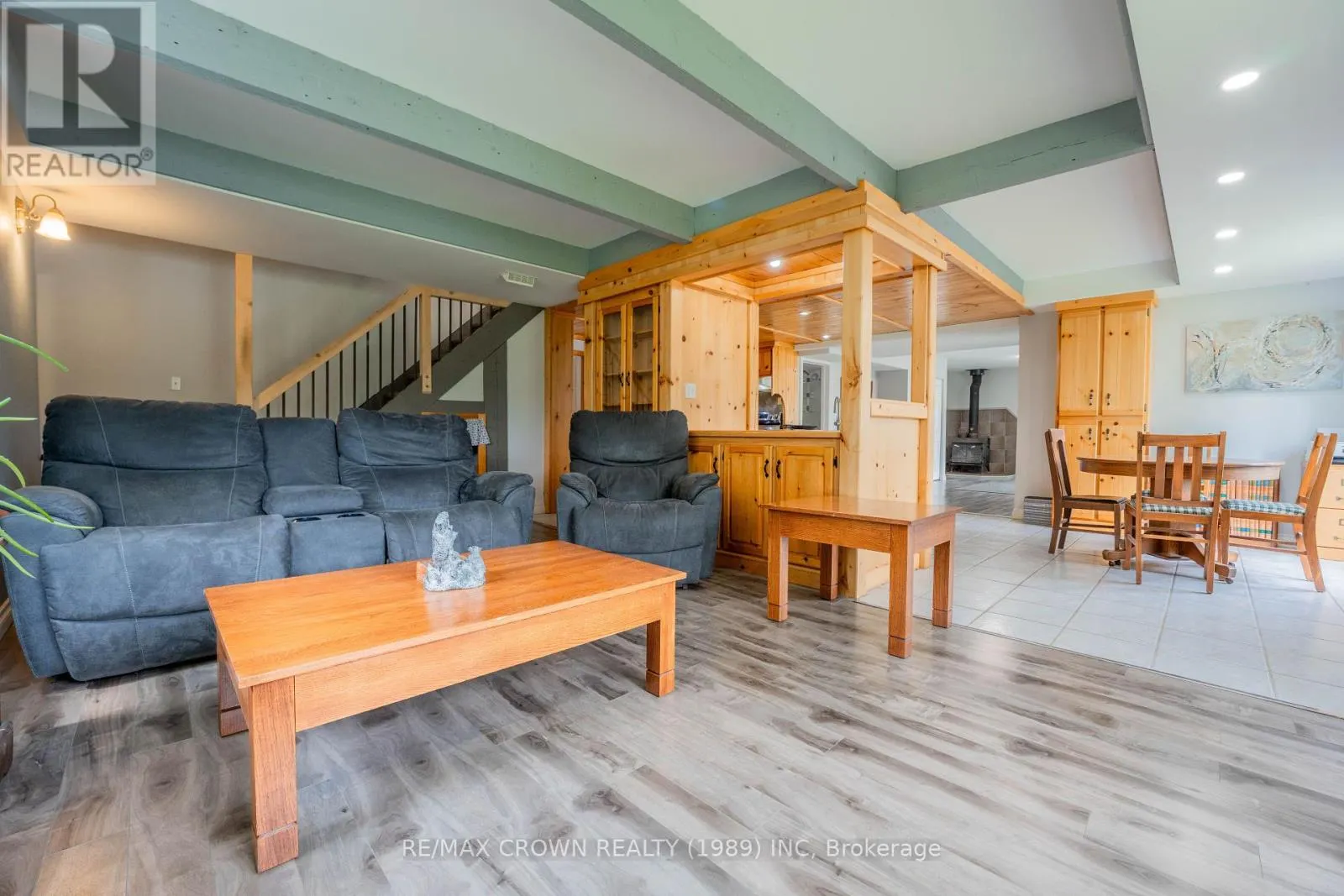 195 OUELLETTE BAY ROAD