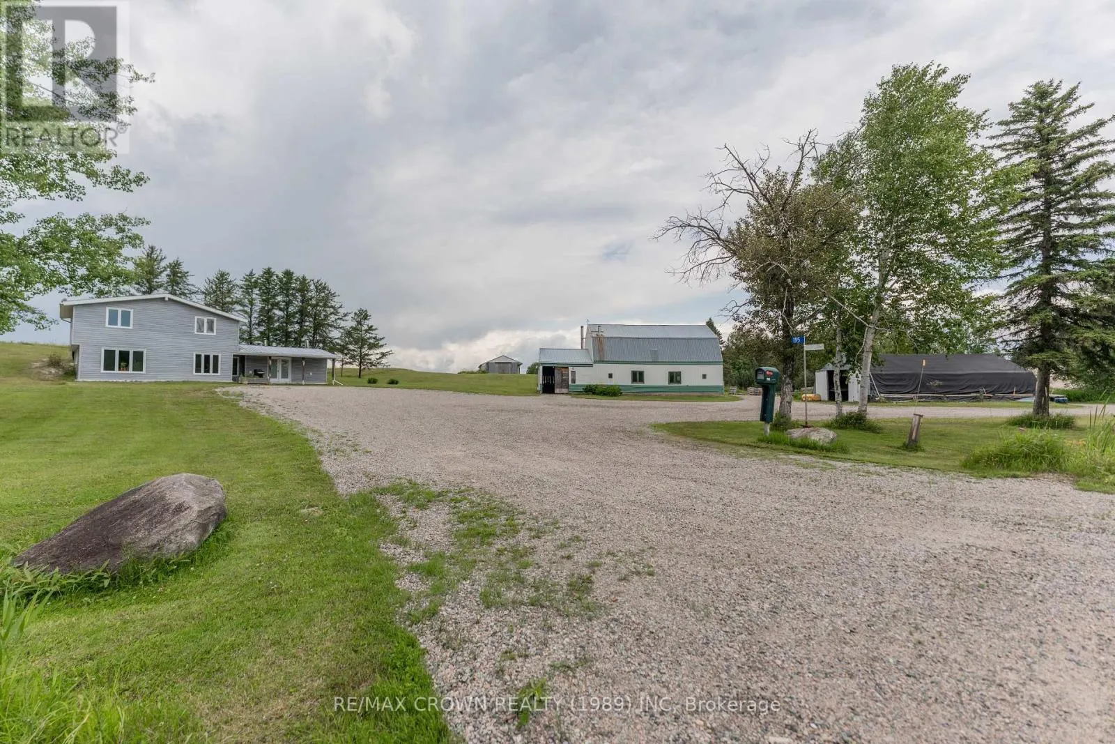 195 OUELLETTE BAY ROAD