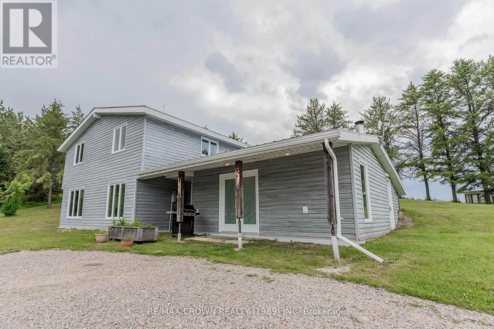 195 OUELLETTE BAY ROAD