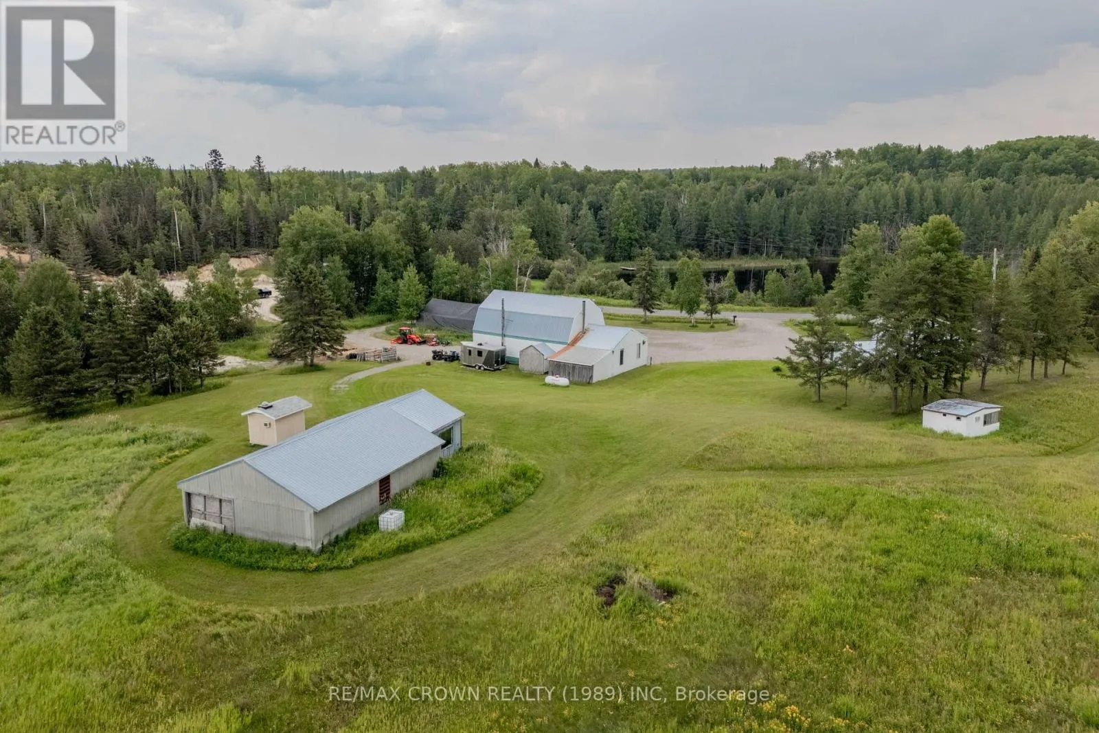 195 OUELLETTE BAY ROAD