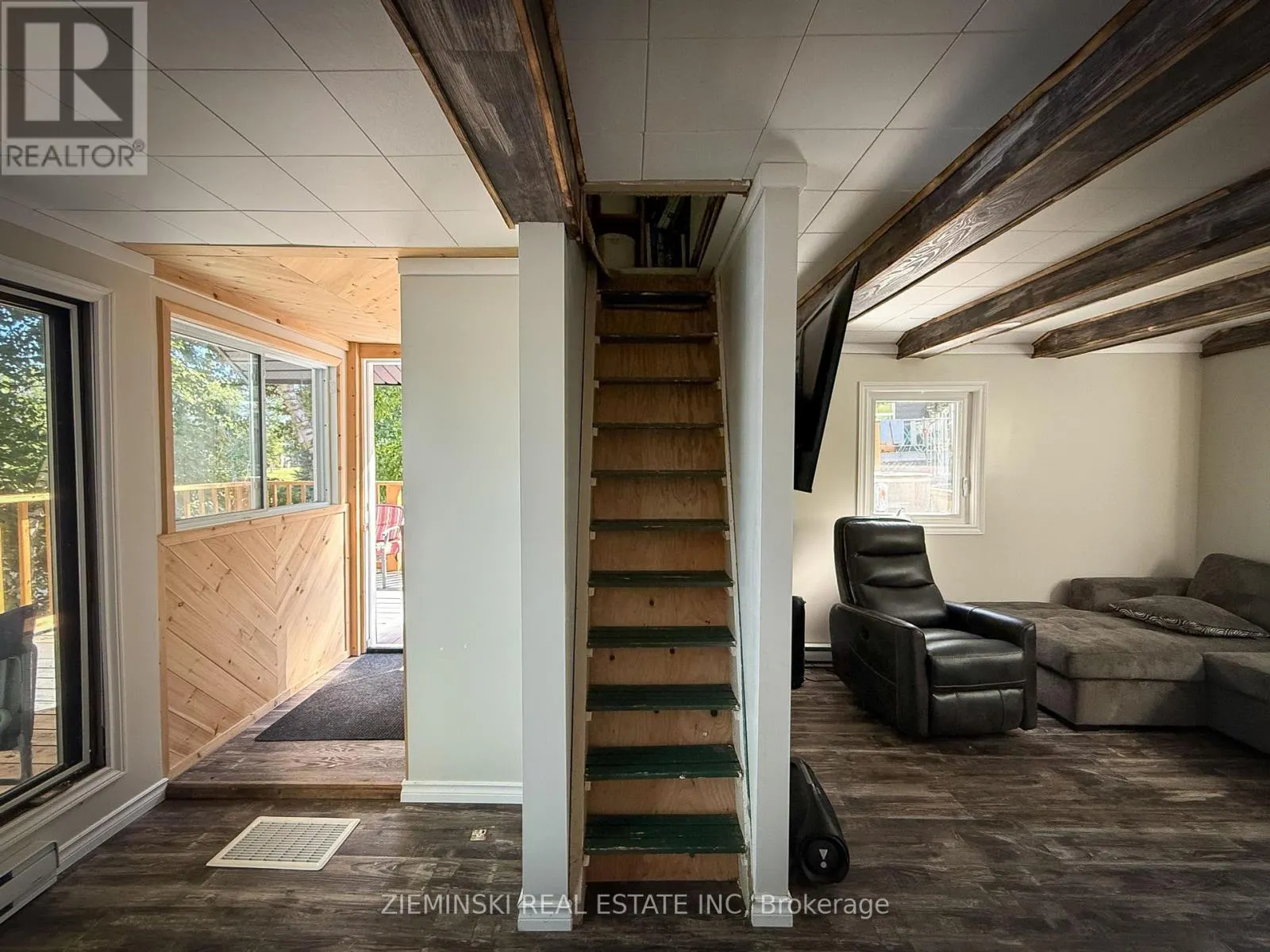 438 QUIRION (CONNAUGHT) ROAD