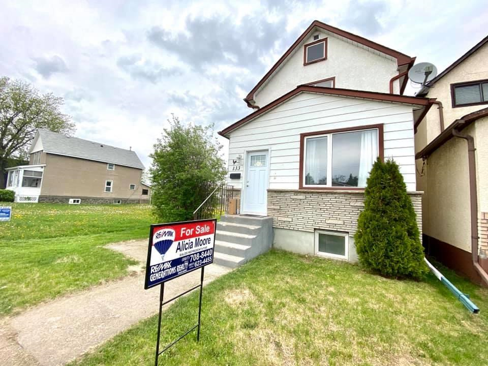 133 Brock ST W, (MLS® 4046099) See this property for sale in