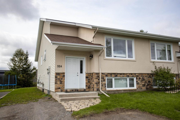 324 Crossbow ST, Thunder Bay