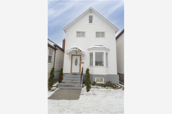 118 Rowand ST, Thunder Bay