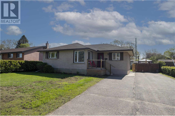 712 James ST S, Thunder Bay