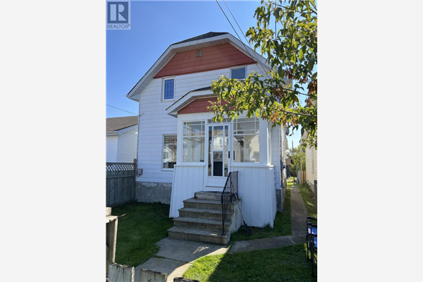 599 Helen ST, Thunder Bay
