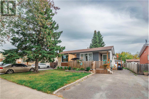 636 Lanark CRES, Thunder Bay