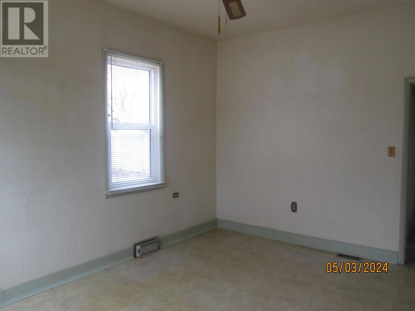 306 Front ST