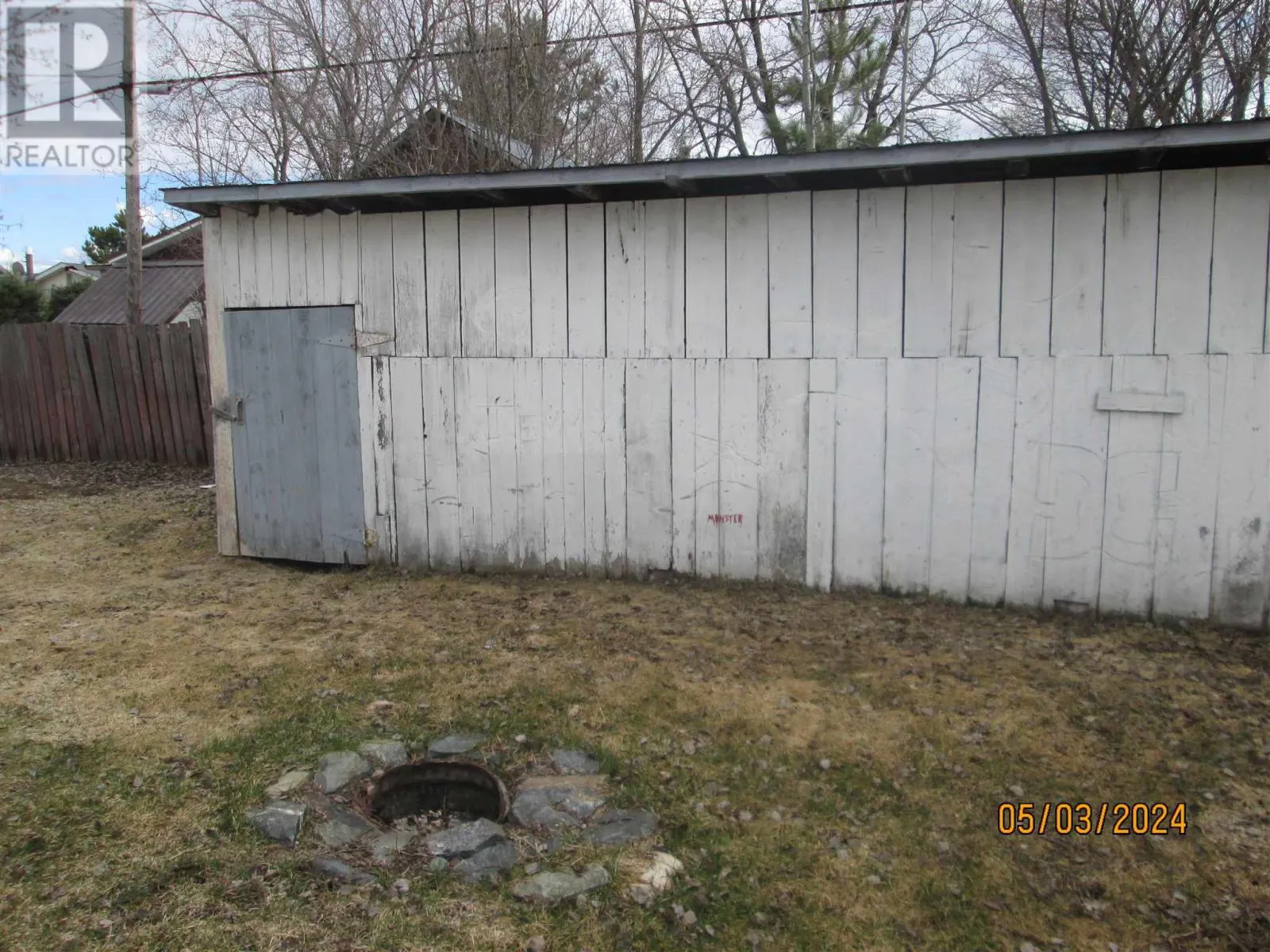 306 Front ST