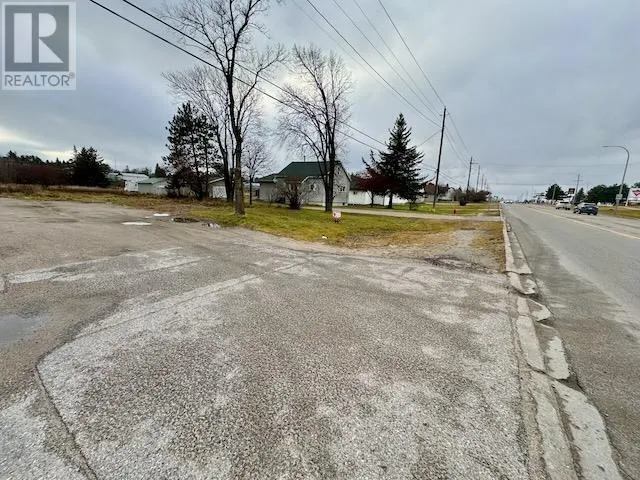 452 Government ST