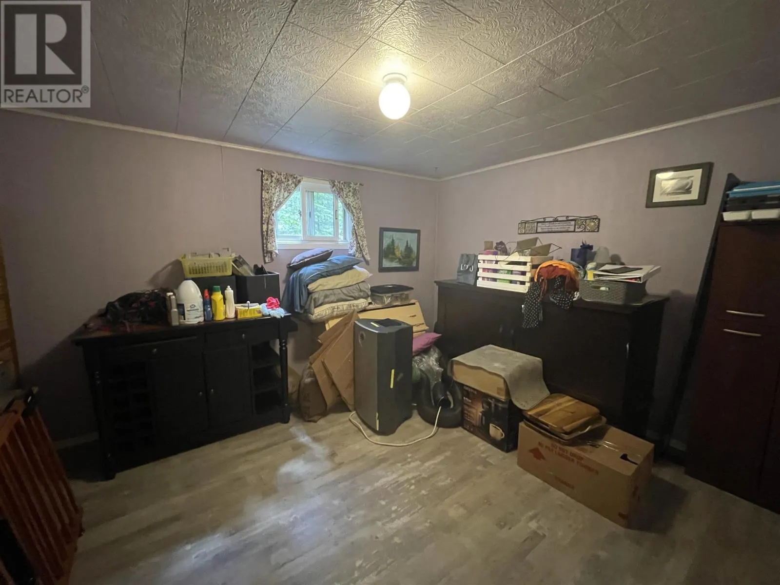 214 West Beach DR